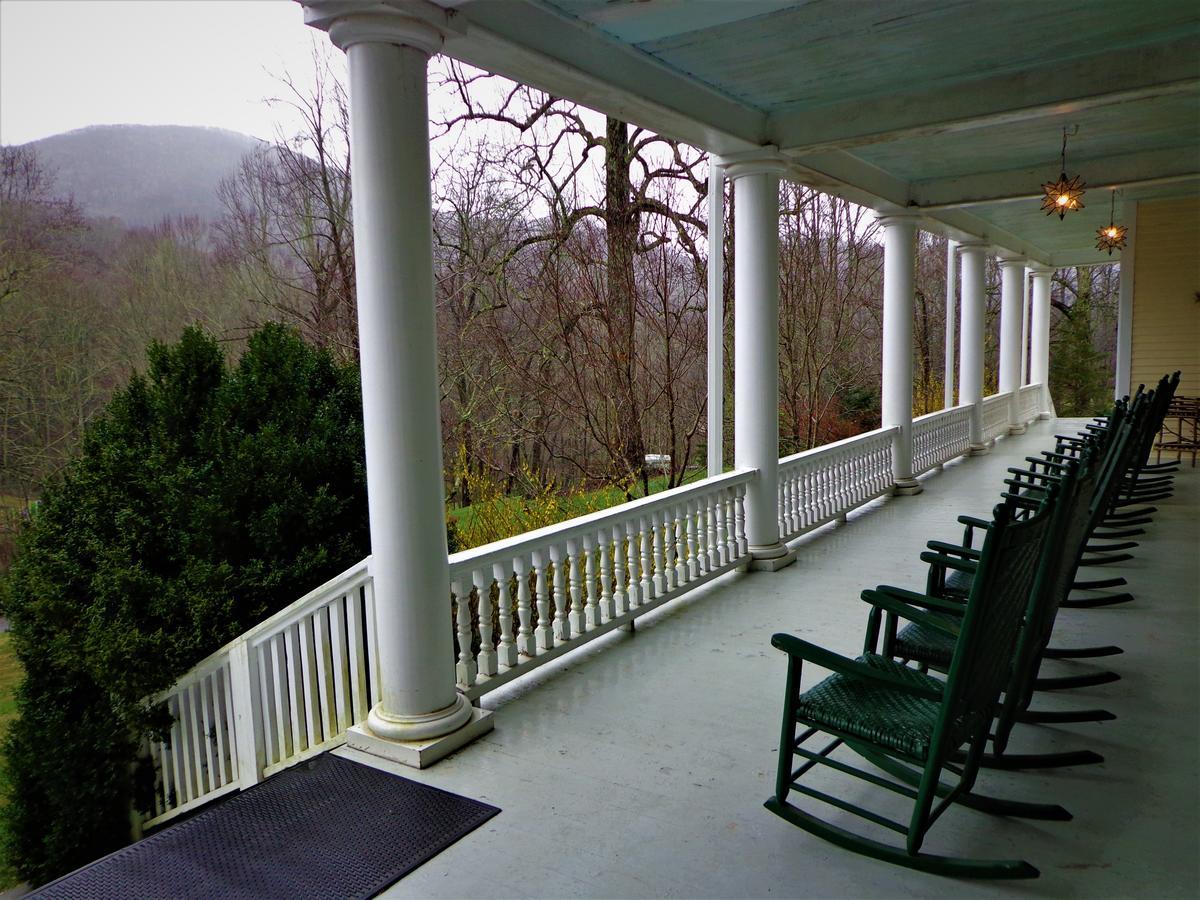 Grand Old Lady Hotel Waynesville Buitenkant foto