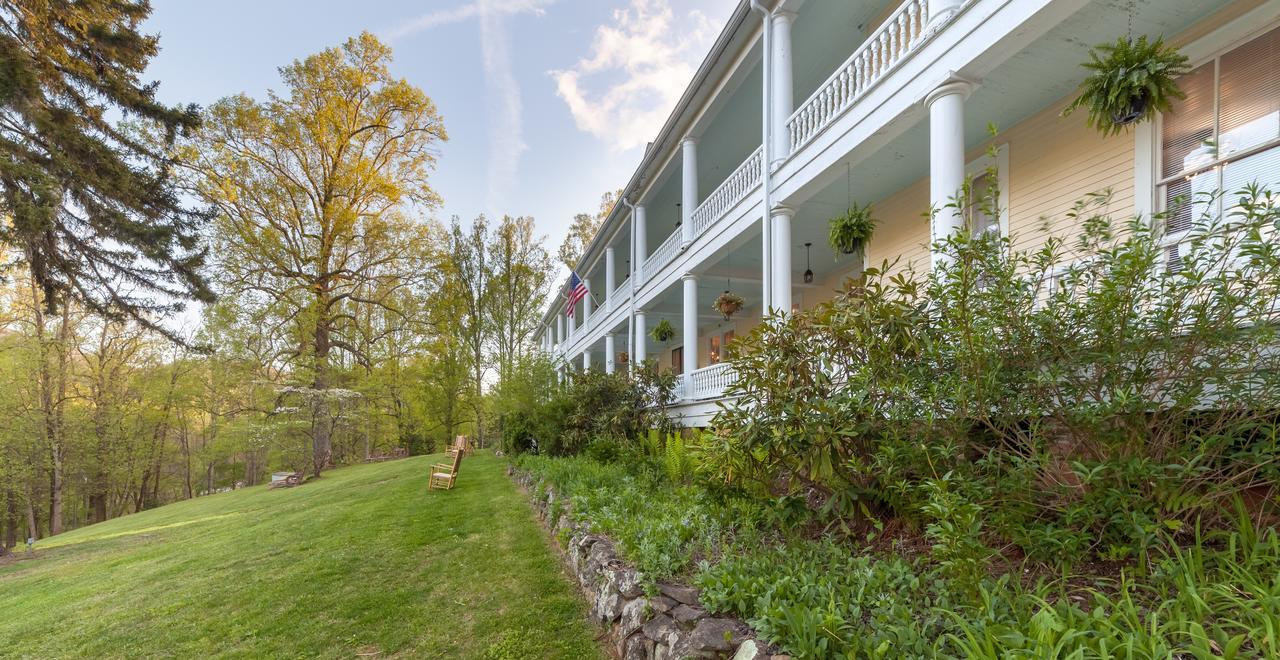 Grand Old Lady Hotel Waynesville Buitenkant foto
