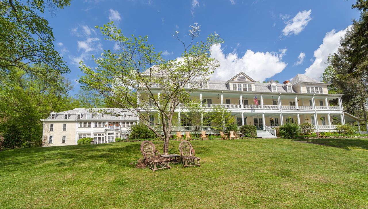 Grand Old Lady Hotel Waynesville Buitenkant foto