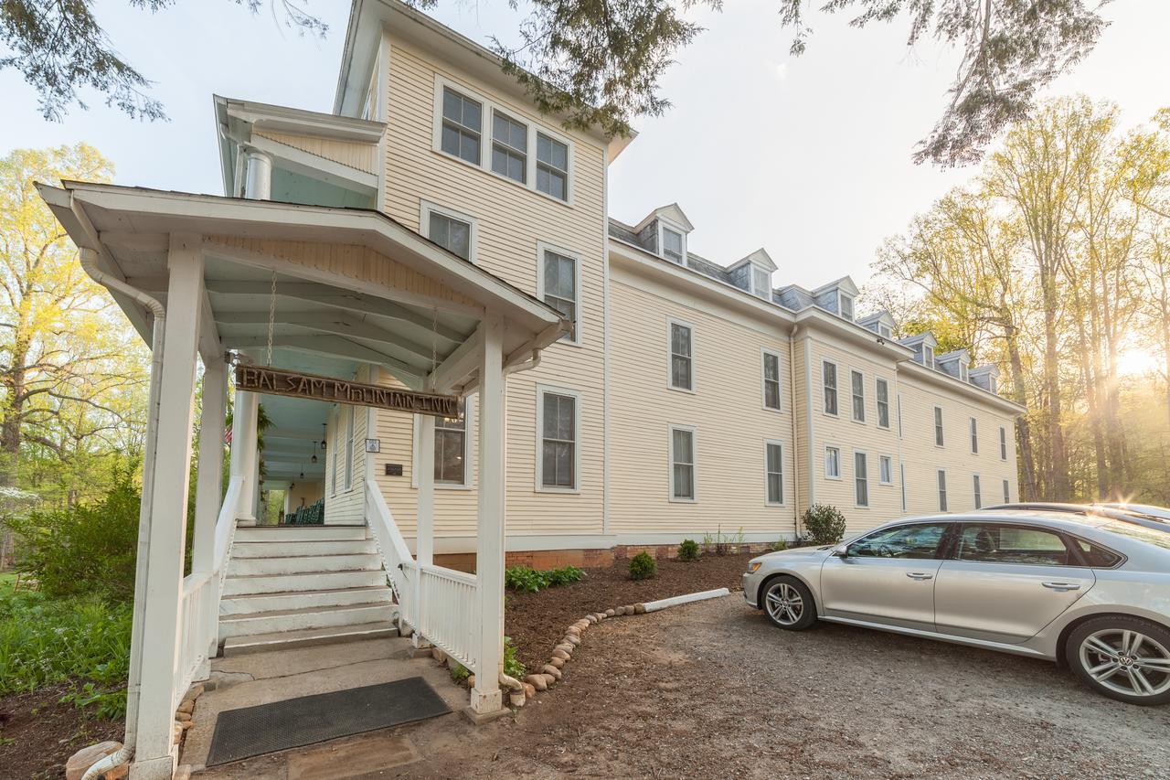 Grand Old Lady Hotel Waynesville Buitenkant foto